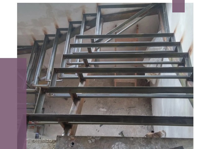 Демонтаж лестниц в Новоалтайске от 4294 руб. 