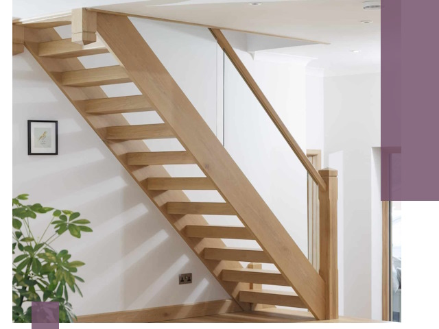 Изготовление деревянных лестниц под ключ в Новоалтайске для дома