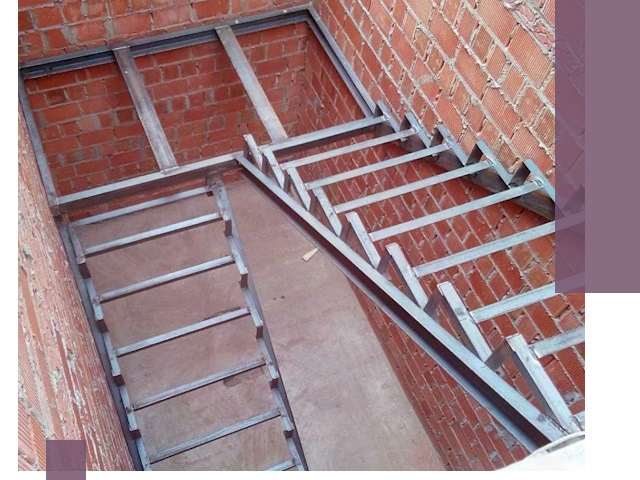 Монтаж металлических лестниц под ключ в Новоалтайске быстро и качественно