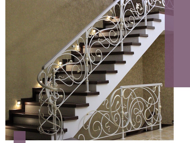 Кованые лестницы под ключ в Новоалтайске — изготовление и монтаж