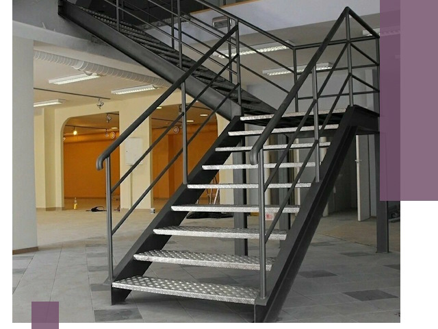 Лестницы для офиса в Новоалтайске: изготовление, монтаж, демонтаж