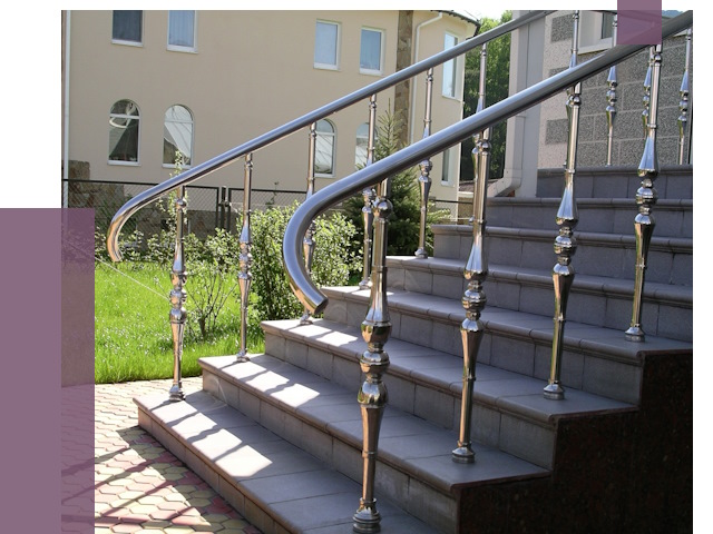 Перила для крыльца в Новоалтайске от 10735 руб. — монтаж ПРОЛЁТ-Нвл