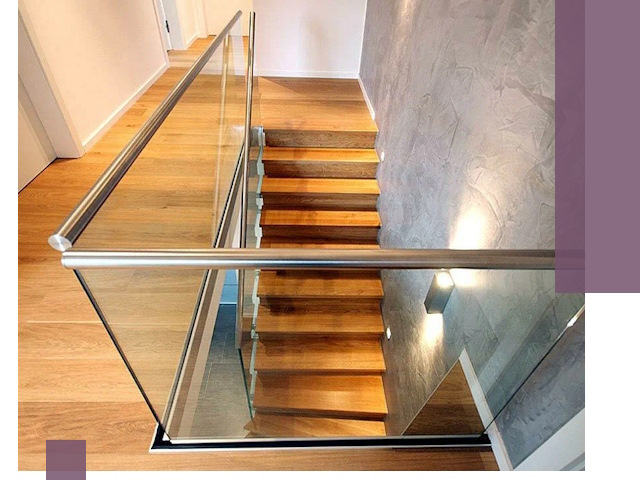 Перила для лестницы в доме — изготовление и монтаж в Новоалтайске