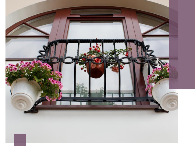 Изготовление и монтаж французских балконов в Новоалтайске