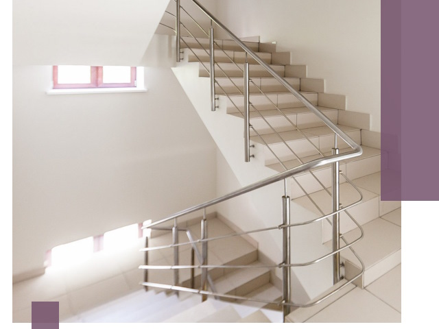 Установка и замена перил в подъезде в Новоалтайске