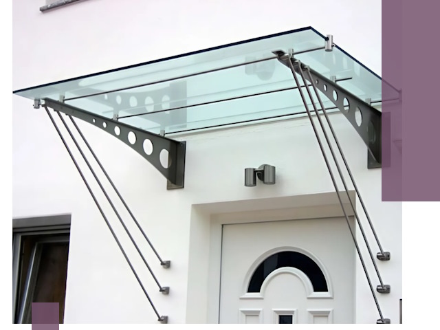Козырьки над входом под ключ в Новоалтайске — изготовление и монтаж