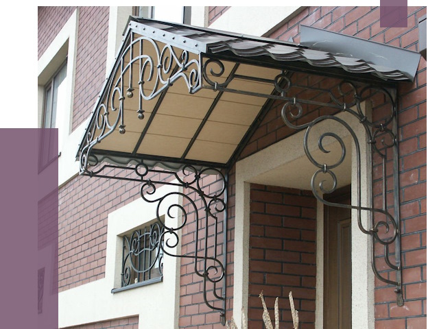 Двускатные козырьки в Новоалтайске под ключ от 12780 руб.